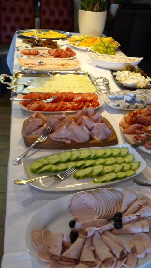 Hotel Rodizio Ug ウォルフスブルク エクステリア 写真