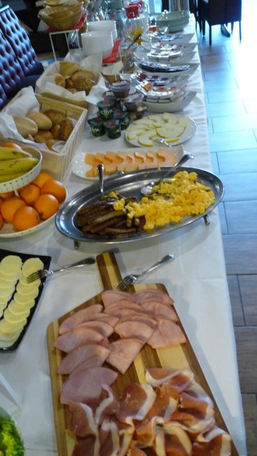 Hotel Rodizio Ug ウォルフスブルク エクステリア 写真